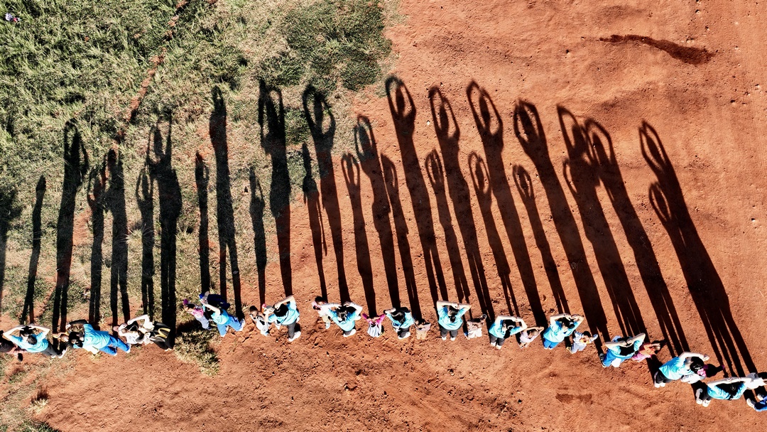以藝術為主軸至非洲服務學習